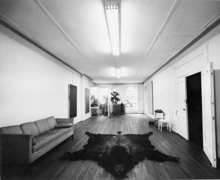 The interior living space at 381 Lafayette Street, New York, 1968. Photo: Shunk-Kender © J. Paul Getty Trust